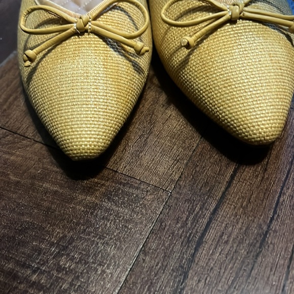 Birdies Daffodil Goldfinch Ballet Flat - Picture 7 of 7